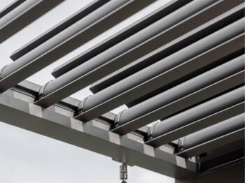 Aluminium pergola met lamellen